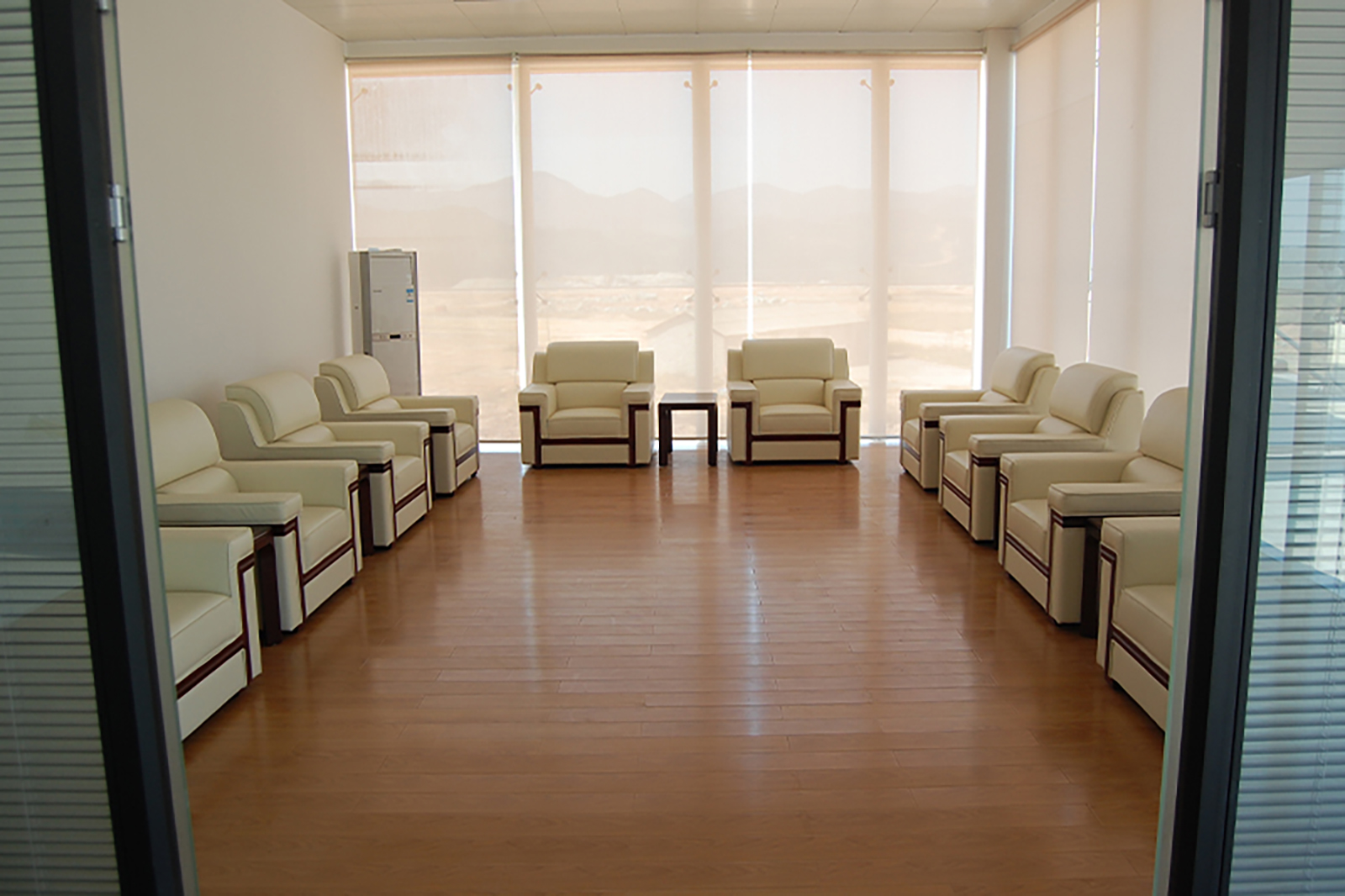 廠(chǎng)房(fáng)設備