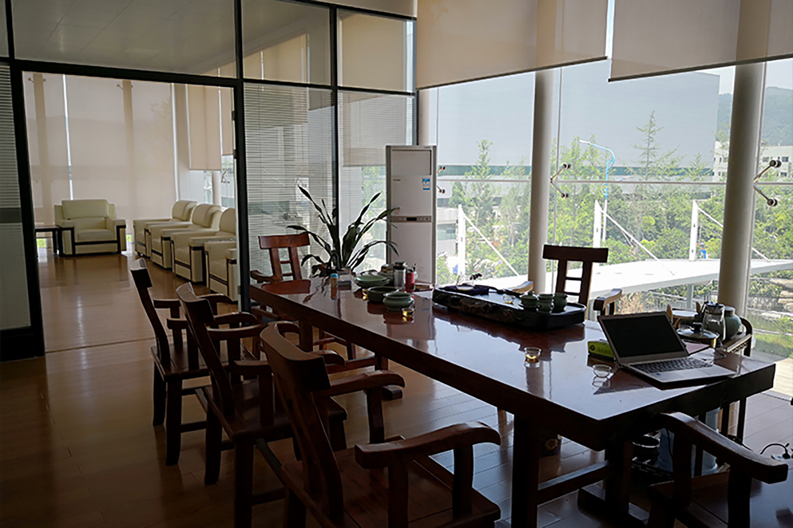 廠(chǎng)房(fáng)設備