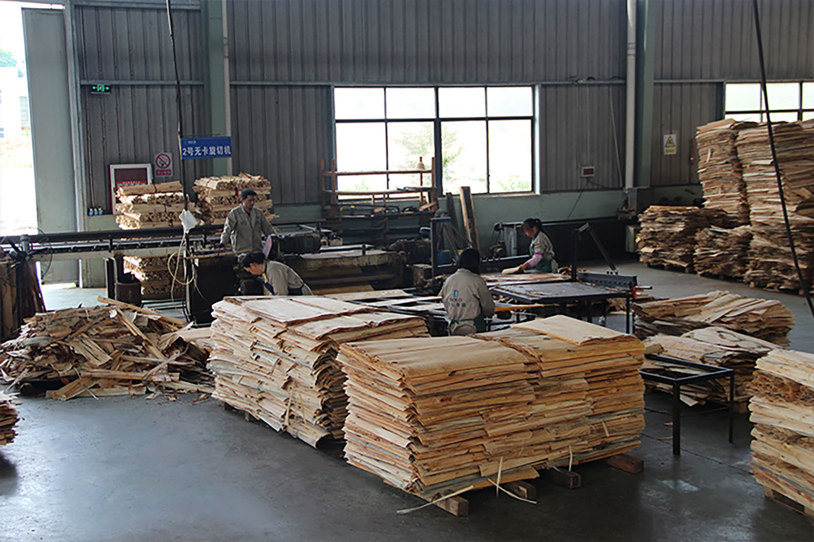 廠(chǎng)房(fáng)設備